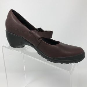 Merrell Mary Jane women’s shoes size 8